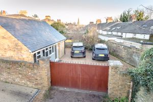 Photo 30- click for photo gallery